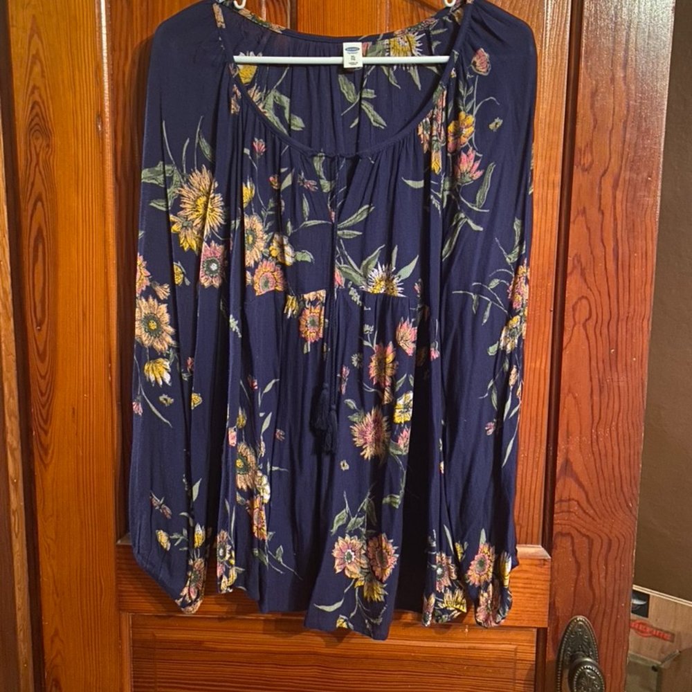 Old Navy Floral Blouse